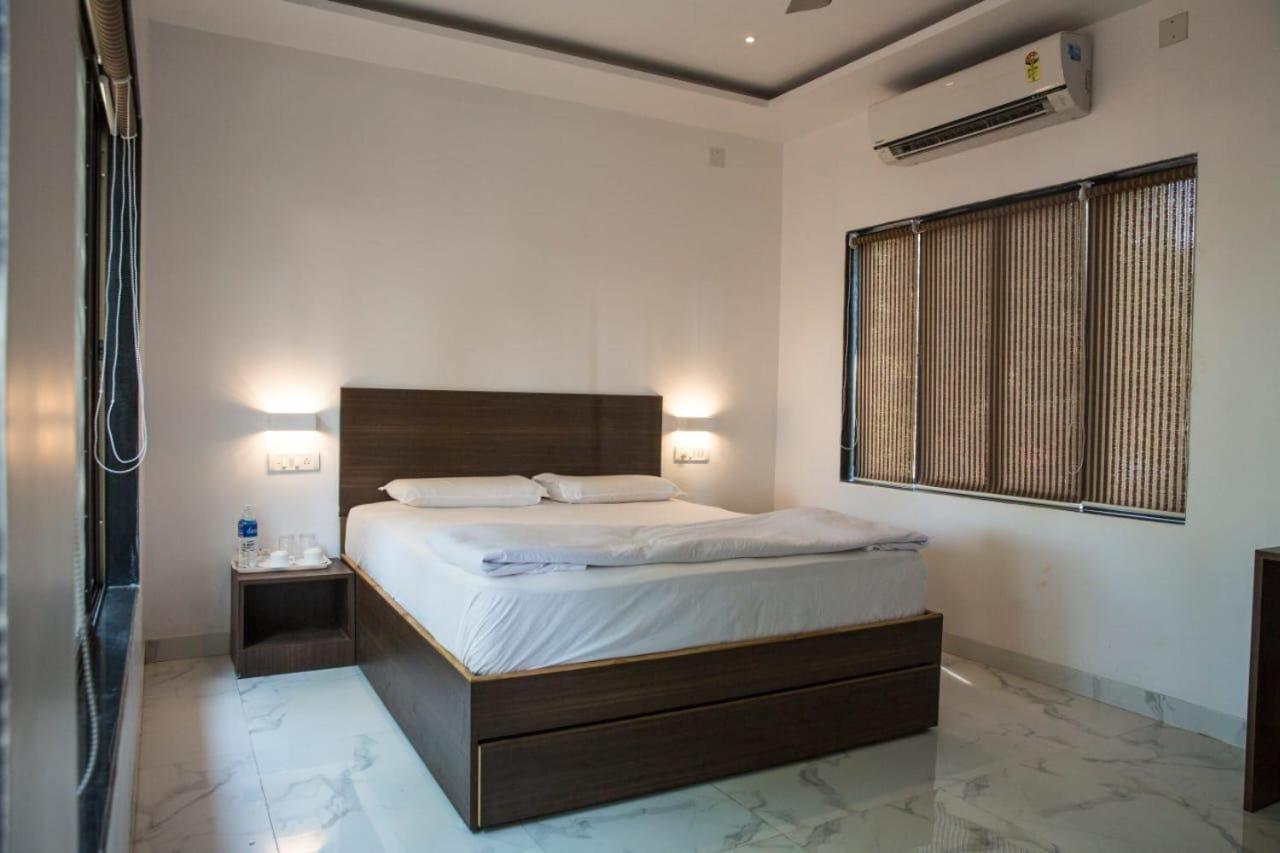 Saminder Beach House Jaitapur Exterior photo